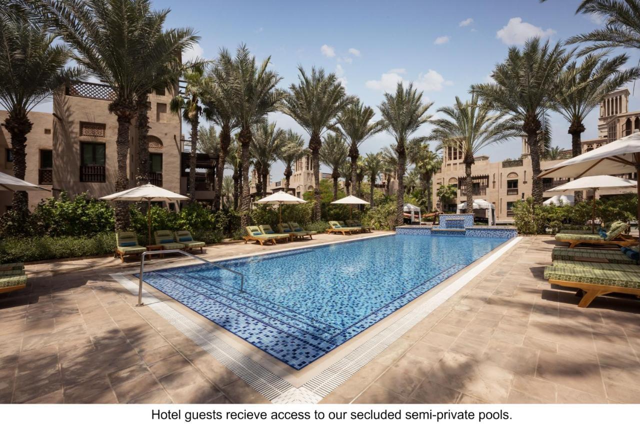 Jumeirah Dar Al Masyaf Dubái Exterior foto The pool at Jumeirah Creekside